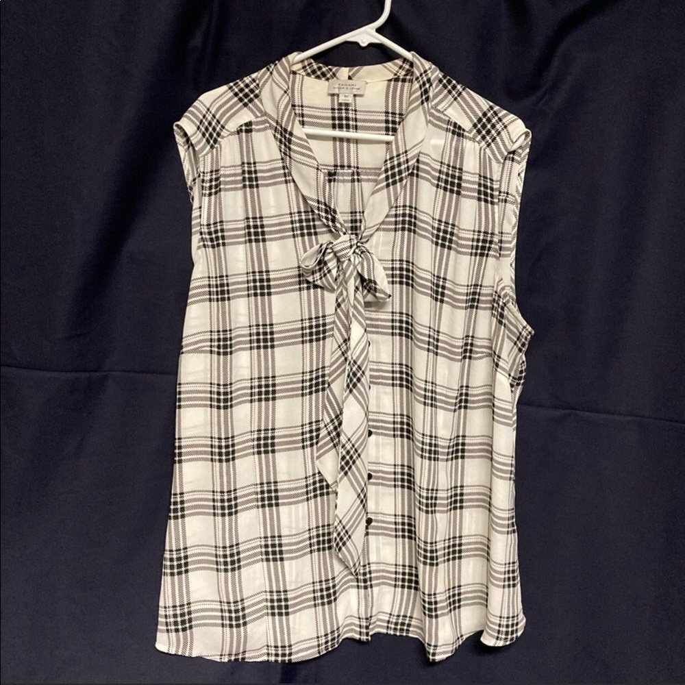 Tahari Plaid Sleeveless Tie Neck Blouse